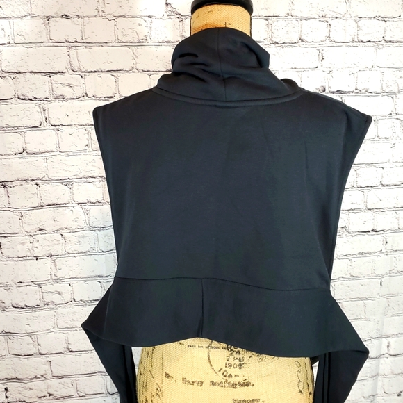 Nike Black Cowlneck Dri-Fit Cover-Up Top Size M EUC - Picture 8 of 12